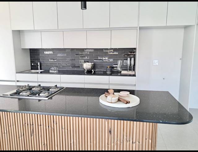 4 BEDROOM HOUSE FOR SALE IN ZULULAMI LUXURY COASTAL ESTATE